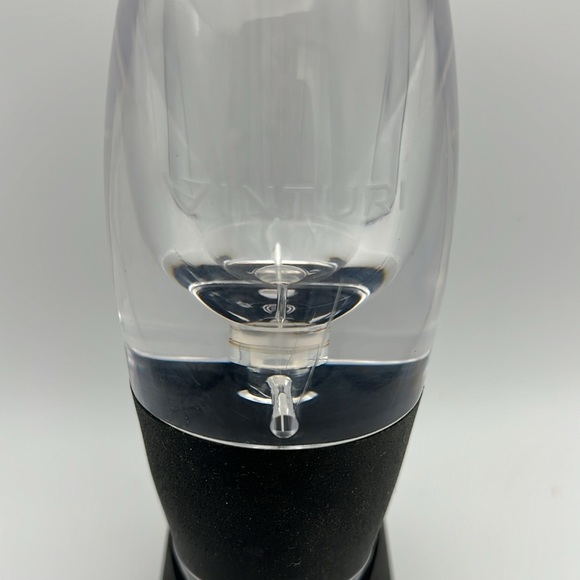 Vinturi Red Wine Aerator - Picture 4 of 7
